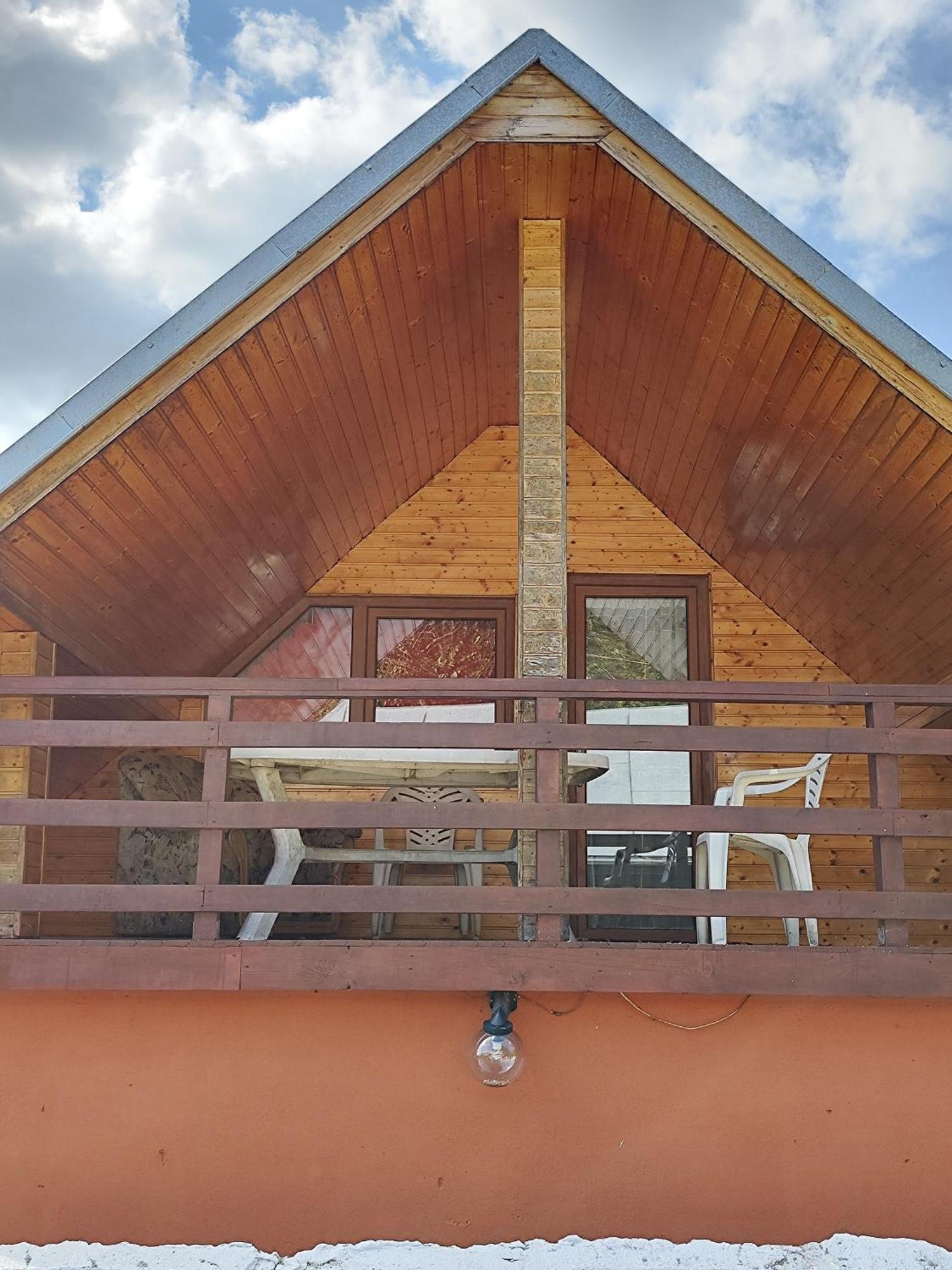 Maxx Lodge Bacău Exterior foto